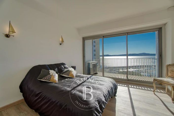 Image No.2-Appartement de 3 chambres à vendre à Sainte-Maxime