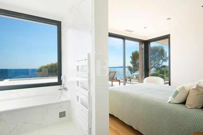 Image No.13-5 Bed House for sale