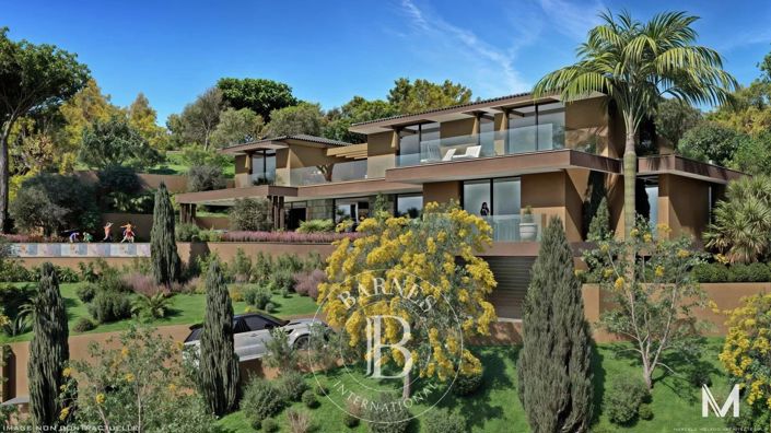 Image No.2-5 Bed House for sale