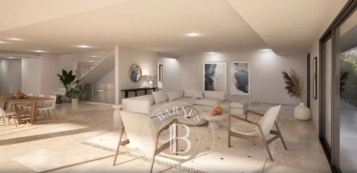 Image No.11-7 Bed House for sale