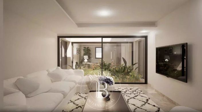 Image No.14-7 Bed House for sale