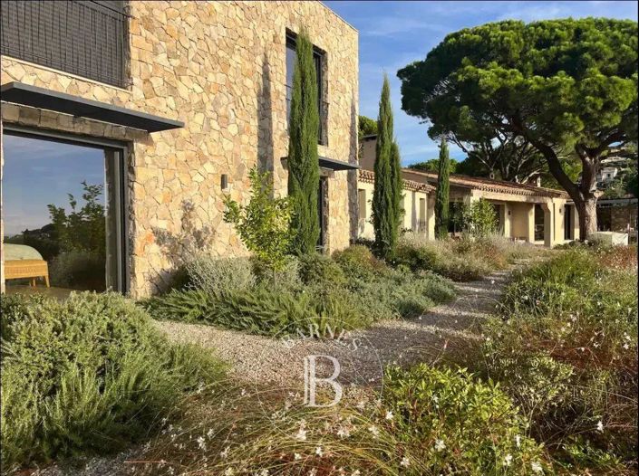 Image No.5-Maison de 6 chambres à vendre à Sainte-Maxime