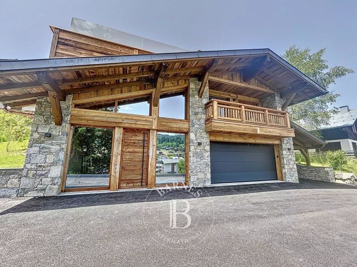 Image No.1-5 Bed House for sale