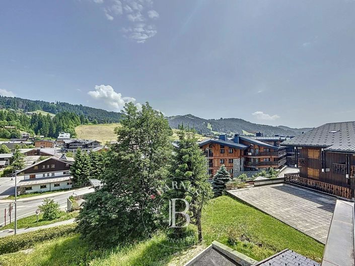 Image No.11-5 Bed House for sale