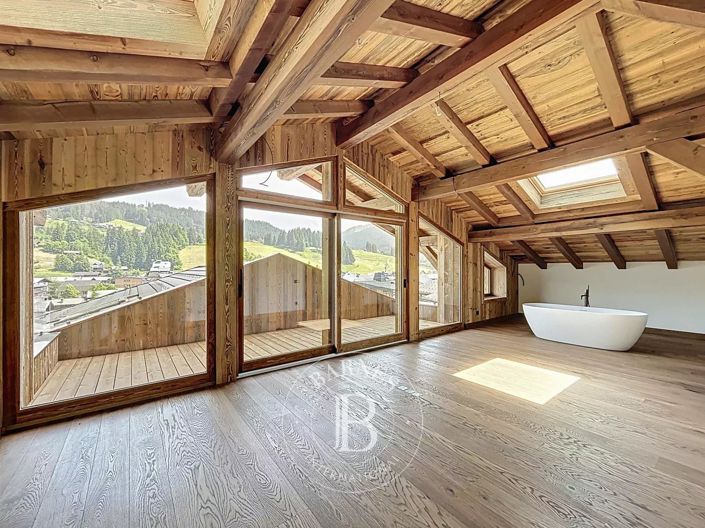 Image No.24-5 Bed House for sale