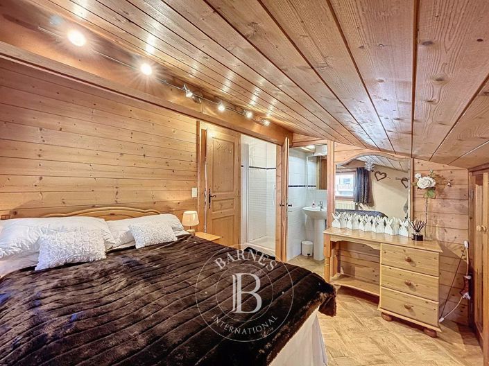 Image No.14-2 Bed Apartment for sale