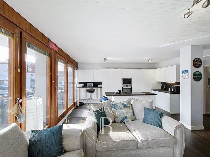 Image No.1-3 Bed Apartment for sale