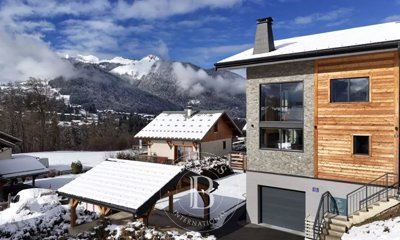 1 - Montriond, House