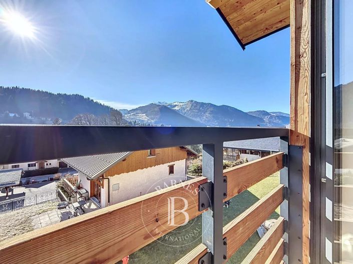 Image No.29-6 Bed House for sale