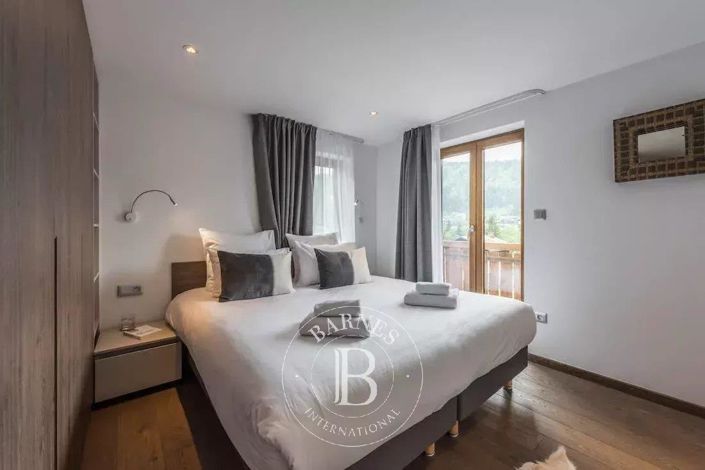 Image No.11-5 Bed Apartment for sale