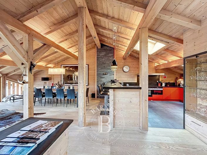 Image No.2-5 Bed Apartment for sale