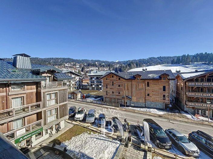 Image No.17-5 Bed Apartment for sale