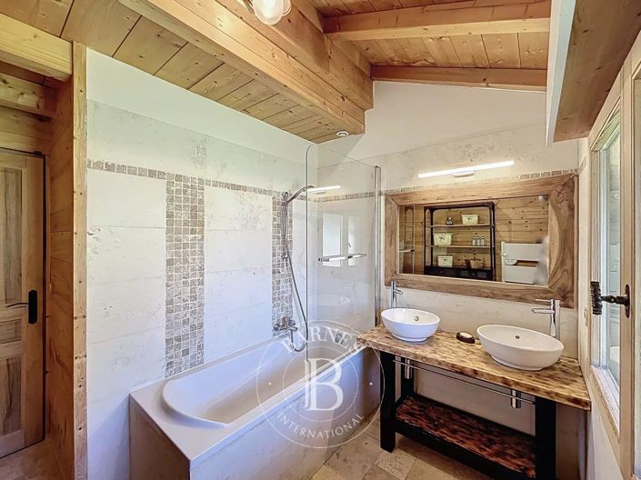 Image No.27-5 Bed House for sale