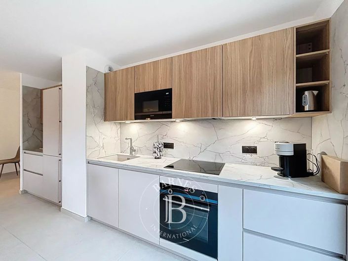 Image No.10-3 Bed Apartment for sale