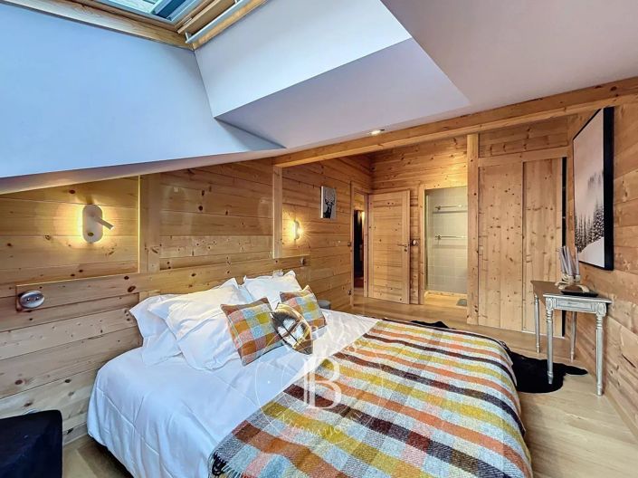 Image No.19-3 Bed Apartment for sale