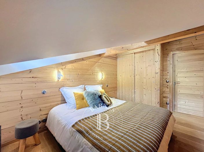 Image No.21-3 Bed Apartment for sale