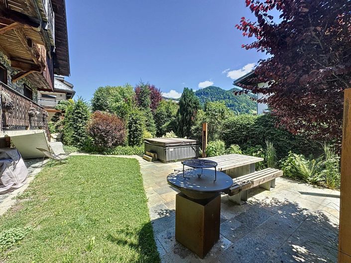 Image No.33-11 Bed House for sale