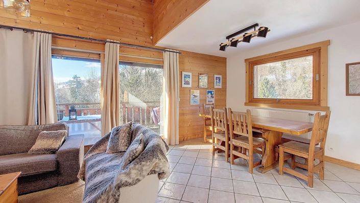 Image No.7-5 Bed House for sale