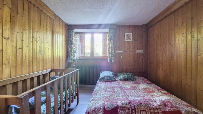 Image No.10-11 Bed House for sale