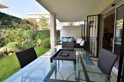 3 Bed Apartment for sale