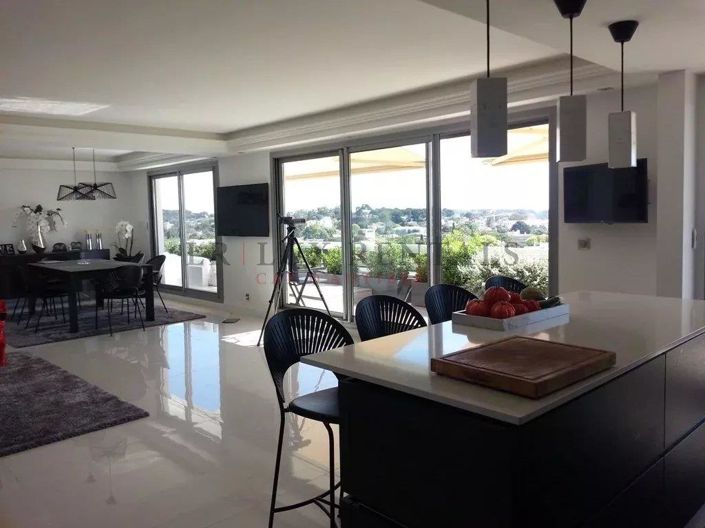 Image No.8-Appartement de 3 chambres à vendre à Antibes