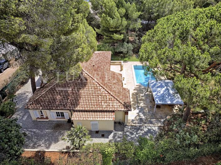 Image No.1-Maison de 4 chambres à vendre à Antibes