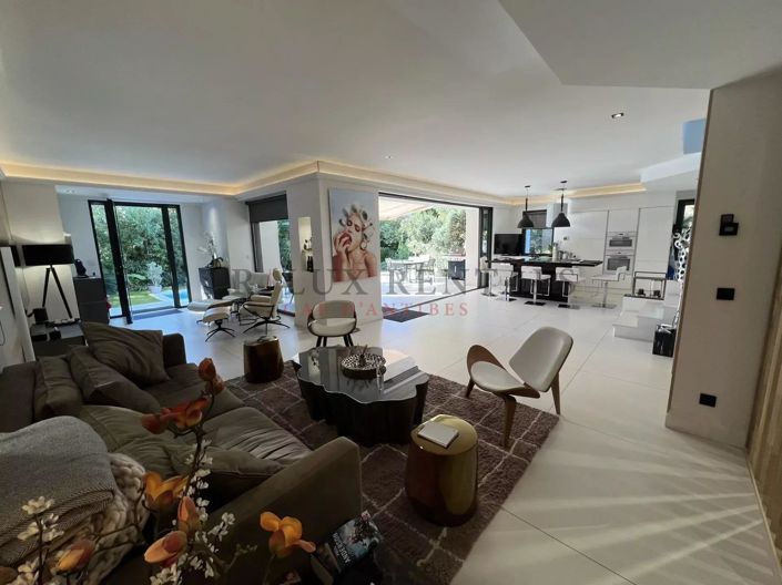 Image No.6-Maison de 4 chambres à vendre à Antibes