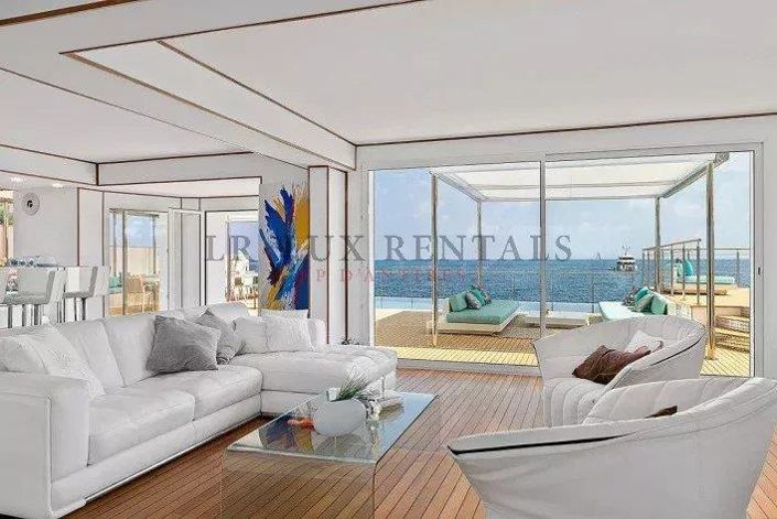 Image No.12-3 Bed House for sale