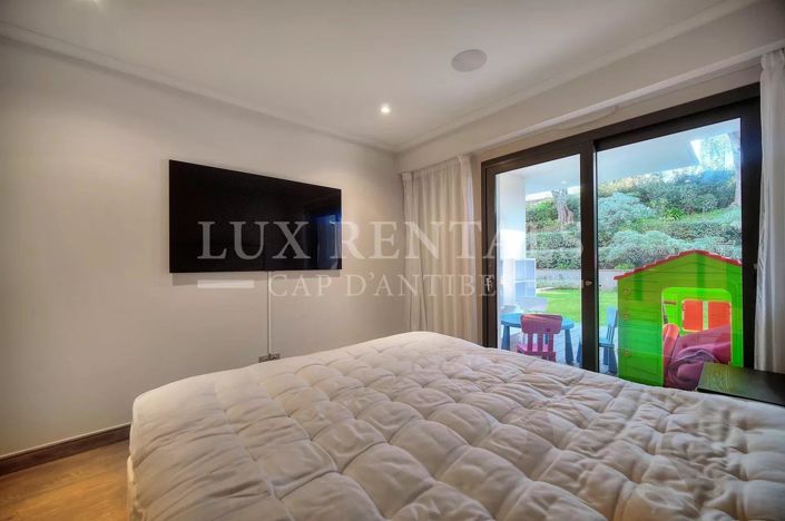 Image No.13-3 Bed Apartment for sale