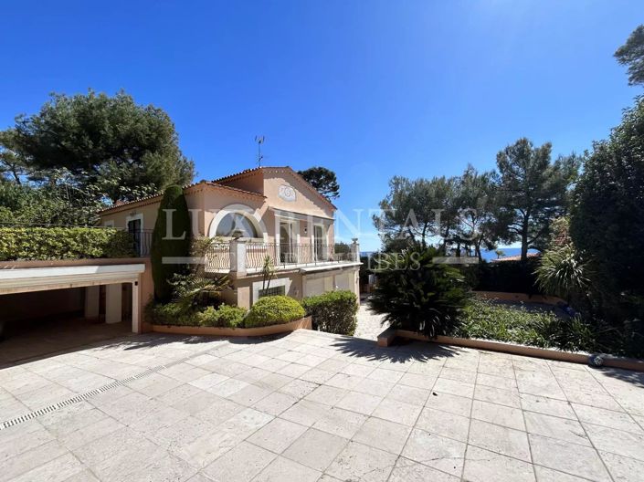 Image No.1-Maison de 3 chambres à vendre à Antibes