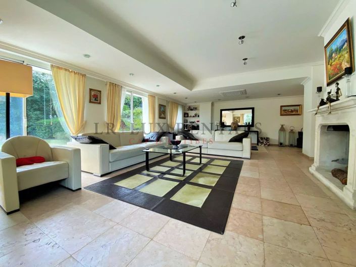 Image No.9-3 Bed House for sale