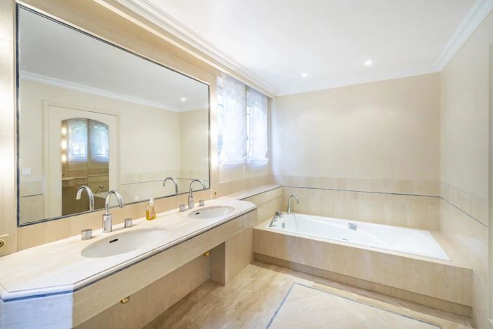 Image No.10-Maison de 5 chambres à vendre à La Colle-sur-Loup