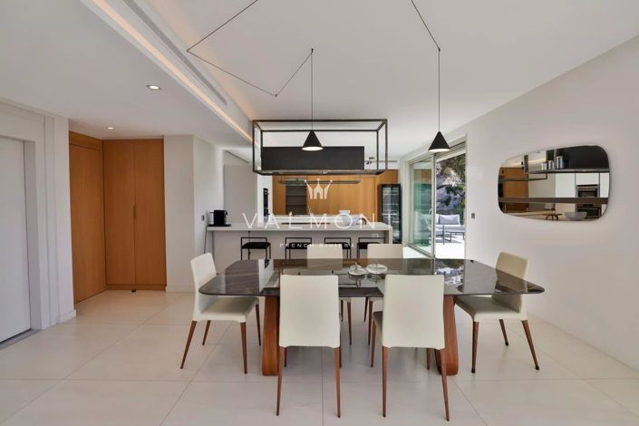 Image No.5-5 Bed House for sale