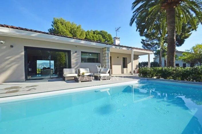 Image No.2-4 Bed House for sale