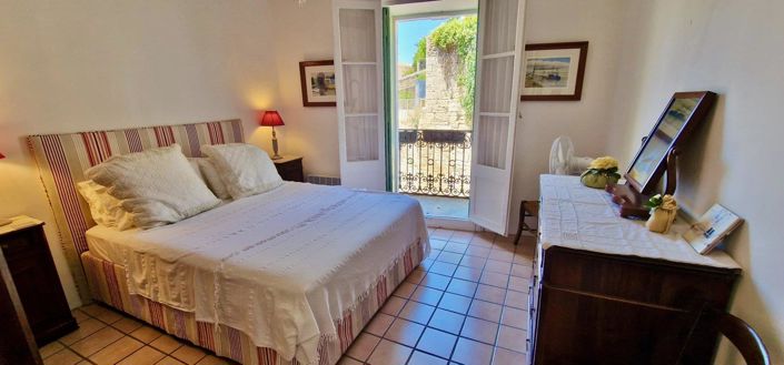 Image No.16-4 Bed House for sale