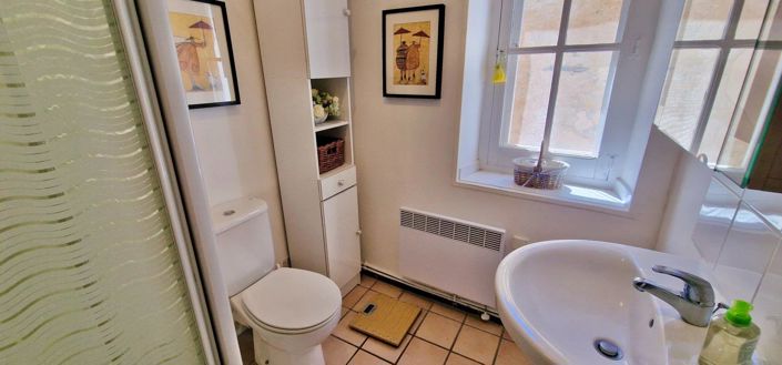 Image No.20-4 Bed House for sale