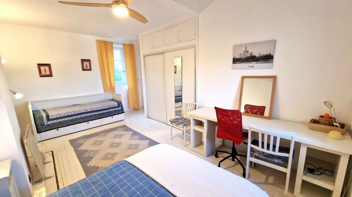 Image No.10-3 Bed House for sale