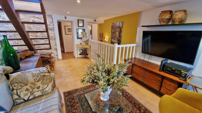 Image No.13-3 Bed House for sale