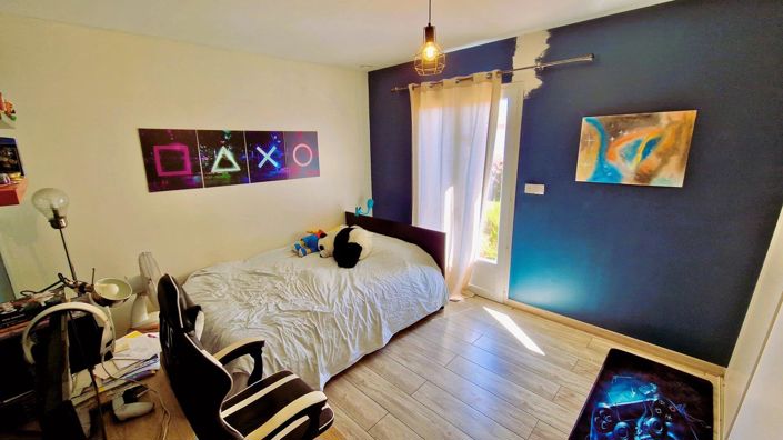 Image No.13-4 Bed House for sale