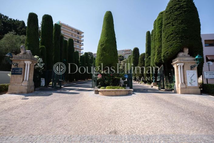 Image No.2-Appartement de 4 chambres à vendre à Nice