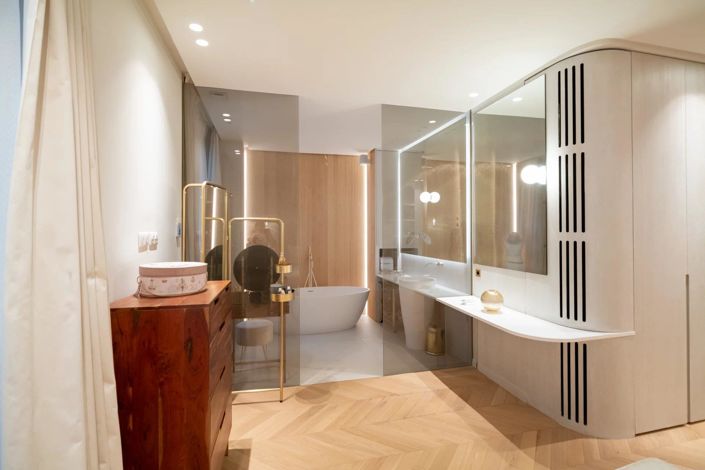 Image No.18-4 Bed Apartment for sale