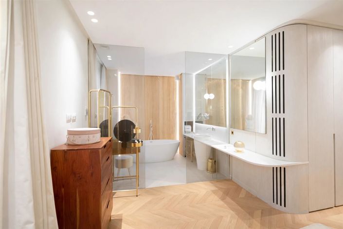 Image No.22-4 Bed Apartment for sale