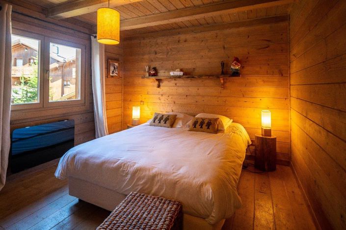 Image No.11-6 Bed House for sale