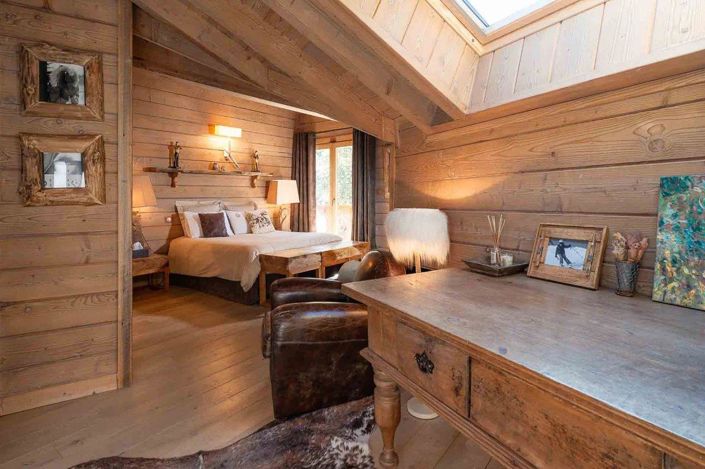 Image No.26-6 Bed House for sale