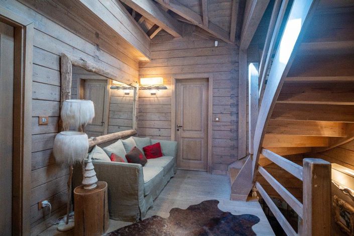 Image No.5-6 Bed House for sale