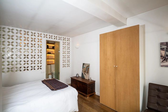 Image No.37-4 Bed House for sale