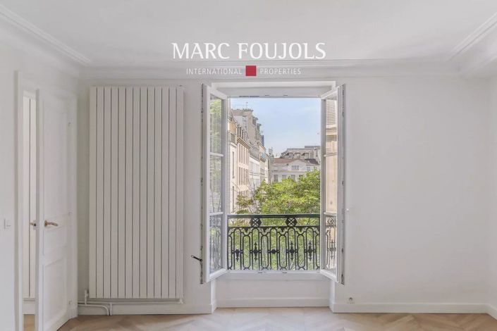 Image No.1-Appartement de 2 chambres à vendre à Paris
