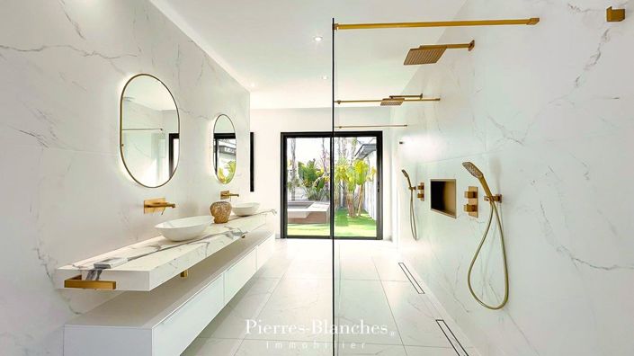 Image No.10-Maison de 5 chambres à vendre à Herault