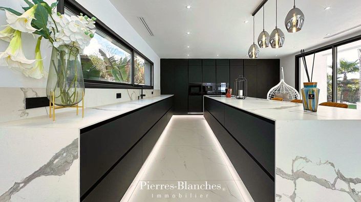 Image No.6-Maison de 5 chambres à vendre à Herault