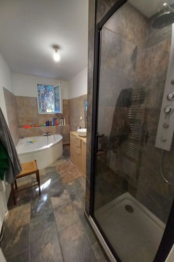 Image No.13-4 Bed House for sale